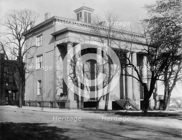 Confederate White House, home of Jefferson Davis in Richmond, ca 1904. Creator: Unknown.