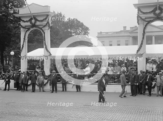 Confederate Reunion - President And Mrs. Wilson; Marshall, Etc. Reviewing Parade From Stand..., 1917 Creator: Harris & Ewing.