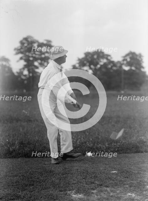 Hitchcock, Gilbert Monell, Rep. from Nebraska, 1903-5, 1907-11; Senator, 1911-23 playing golf, 1917. Creator: Harris & Ewing.