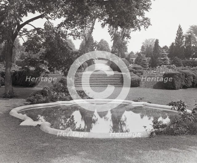 "Killenworth," George Dupont Pratt house, Glen Cove, New York, c1918. Creator: Frances Benjamin Johnston.