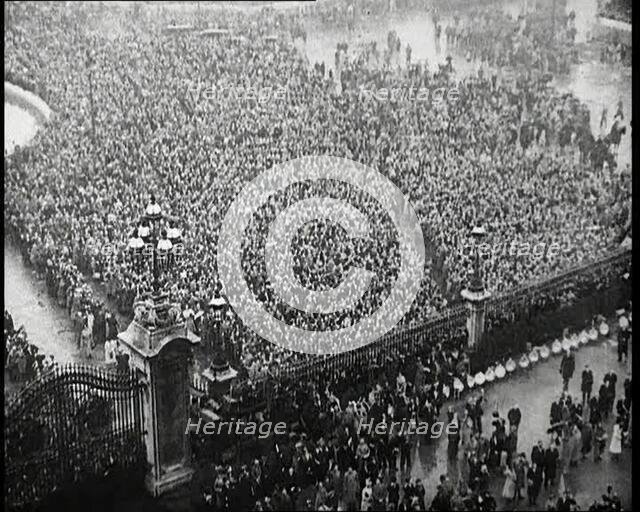 Crowds Watching the Coronation Procession of George VI, His Majesty the King, 1937. Creator: British Pathe Ltd.