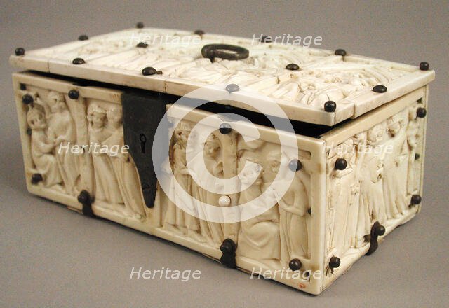 Casket with Romance Scenes, French, 14th century. Creator: Unknown.