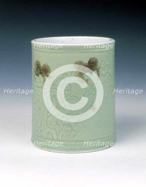 Celadon brushpot with underglaze red floral decoration, Qing dynasty, China, 1662-1722. Artist: Unknown