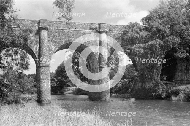 Rolle Aqueduct, Great Torrington, Devon, 1945. Artist: Eric de Maré