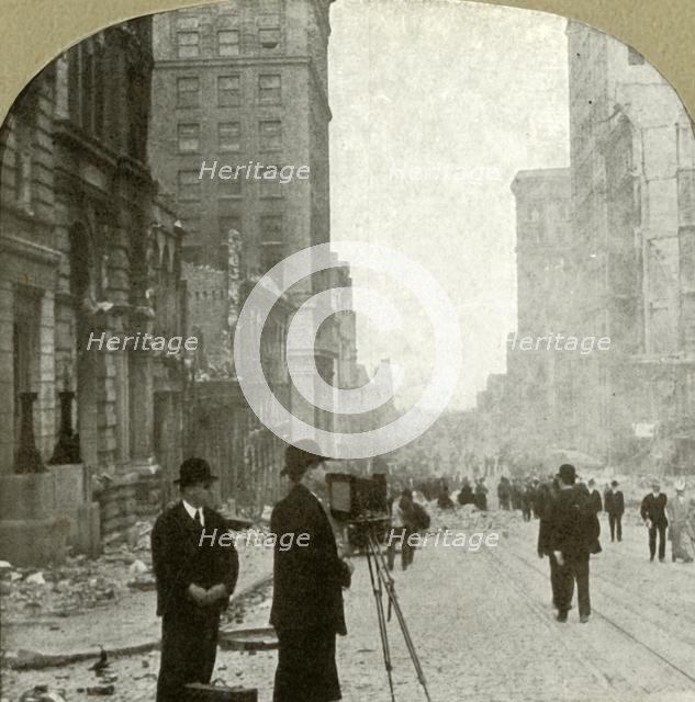 'California St., looking forward toward the ferry depot - Banking District', 1906.  Creator: Unknown.