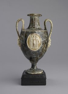 Urn, c1778. Artist: Josiah Wedgwood.