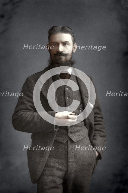 George Bernard Shaw, Irish dramatist, critic and Fabian, 1893.Artist: W&D Downey