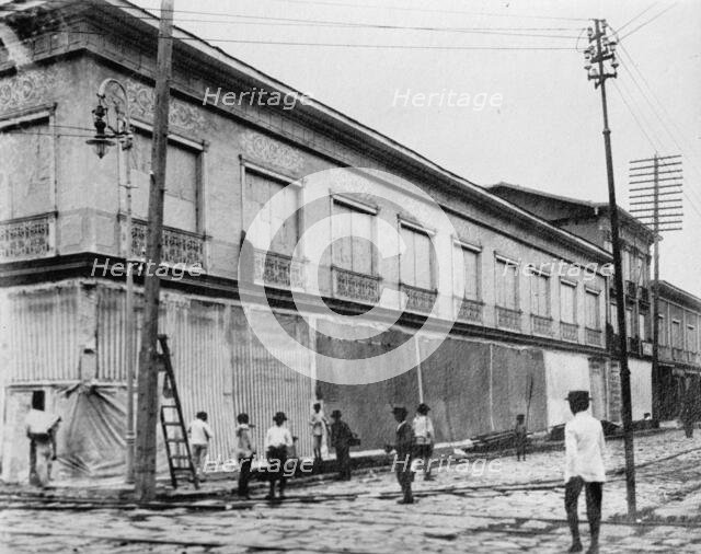 Ecuador - Scenes In Quayaquil, Ecuador, 1912. Creator: Harris & Ewing.