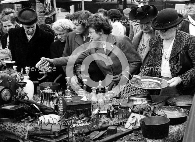 Bric-a-brac stall, Sneinton Market, Nottingham, Nottinghamshire, c1950. Artist: Edgar Lloyd