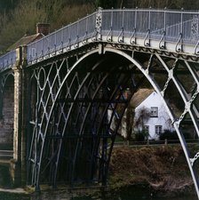 The Iron Bridge, Ironbridge, Shropshire, c2000s. Artist: Historic England Staff Photographer.
