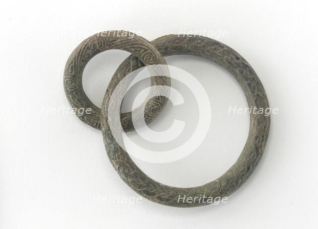 Two interlocked rings, Eastern Zhou dynasty, 5th-4th century BCE. Creator: Unknown.