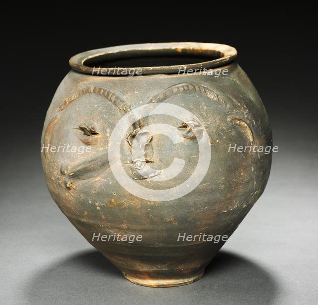 Face Urn, 25-50. Creator: Unknown.