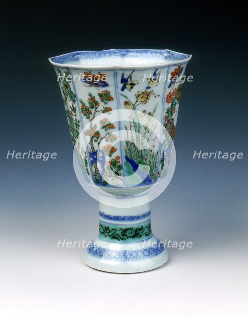 Octagonal famille verte stem cup, Qing dynasty, China, 1683-1700. Artist: Unknown