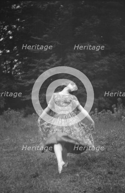 Michio Ito pupils, 1921 June 24. Creator: Arnold Genthe.