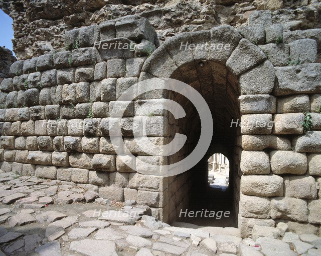 Roman Theatre of Mérida, lintel arch with access to the seats of the stands or Cavea.