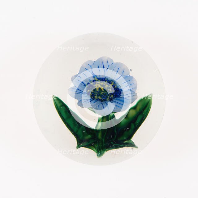 Paperweight, Clichy, 19th century. Creator: Clichy Glassworks.