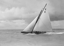 The 7 Metre Olympic class 'Quaker Girl', 1912. Creator: Kirk & Sons of Cowes.
