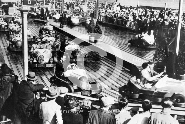 Dodgem car track. Artist: Unknown