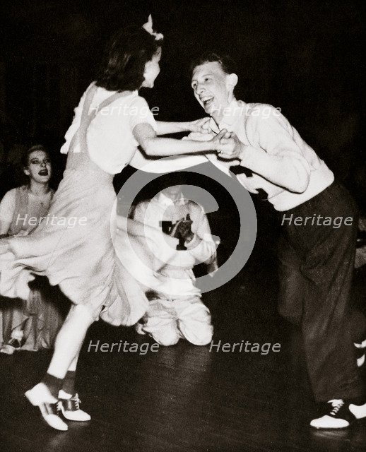 Dancing 'The Big Apple', Glen Island Casino, New Rochelle, New York, USA, 1938. Artist: Unknown