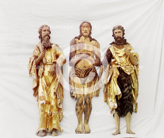 Seventeenth-century plashchanitsa [shroud with the image of Christ], in the middle..., 1911. Creator: Sergey Mikhaylovich Prokudin-Gorsky.