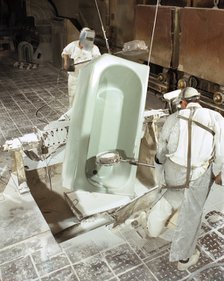 Enamelling a steel bath at Ideal Standard, Hull, Humberside, 1967.  Artist: Michael Walters