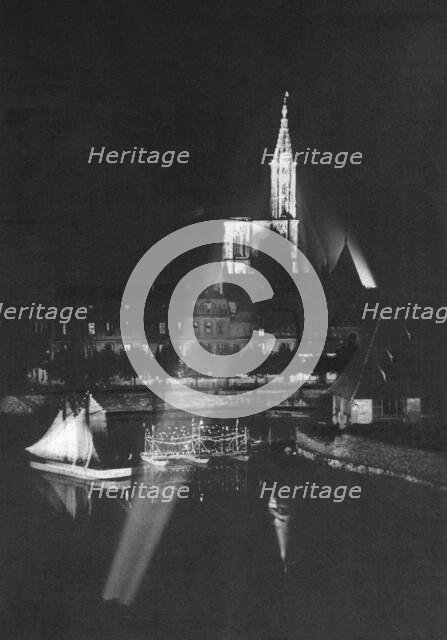 'Le jour de gloire; le premier 14 juillet fete en Alsace', 1919. Creator: Unknown.