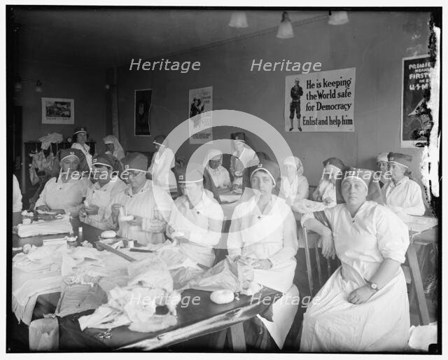 Mrs. Blair's surgical dressing room, between 1910 and 1920. Creator: Harris & Ewing.