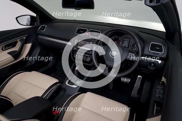 2011 Volkswagen EOS 2.0 Tdi Artist: Unknown.