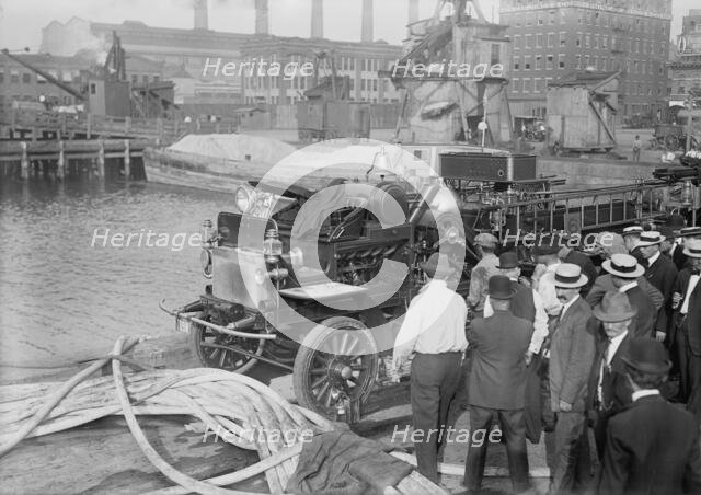 Motor fire engine, 1913. Creator: Bain News Service.