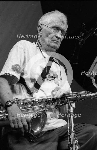 Bill Perkins, Brecon Jazz Festival, Brecon, Powys, Wales, August 2000.  Artist: Brian O'Connor.