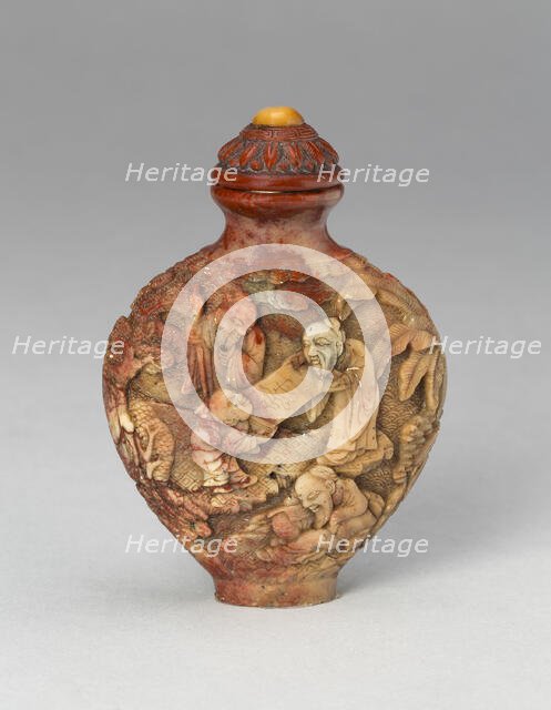 Snuff Bottle with Scholars and Assistants Opening a Scroll, Qing dynasty (1644-1911), 1800-1900. Creator: Unknown.