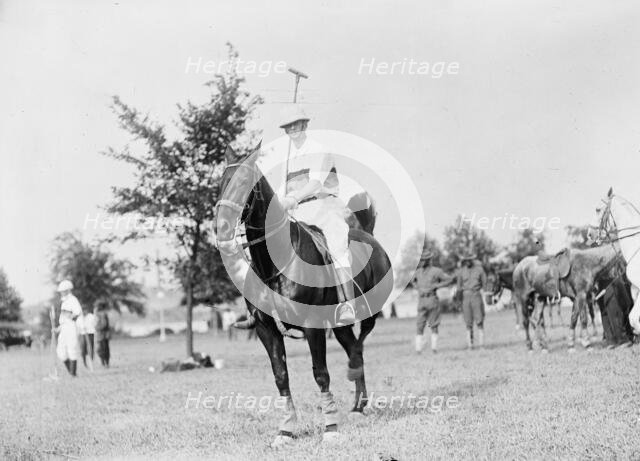 Polo. Army Polo, 1912. Creator: Harris & Ewing.