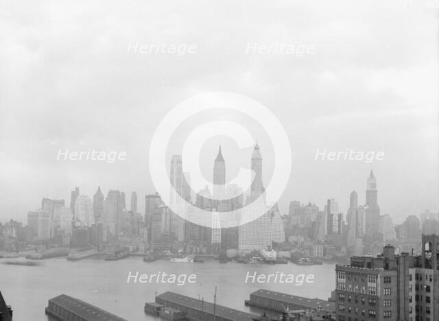 New York City views, between 1931 and 1938. Creator: Arnold Genthe.