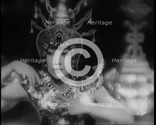 Scene from the Film 'Piccadilly': The Actor Anna May Wong Performing a Chinese Dance in..., 1920s. Creator: British Pathe Ltd.