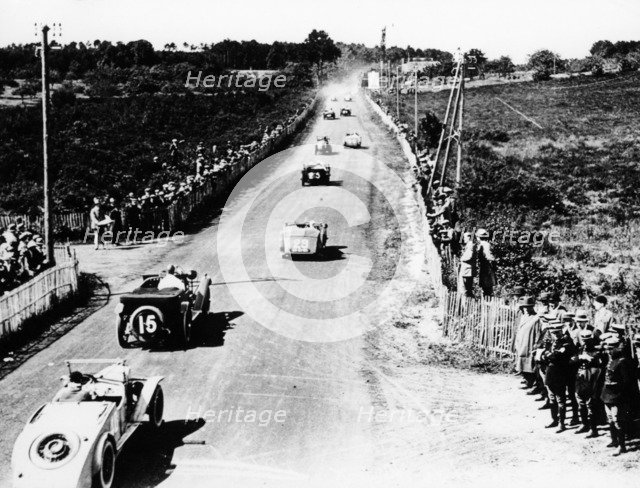 Le Mans 24 Hour race, soon after the start, France, 1928. Artist: Unknown