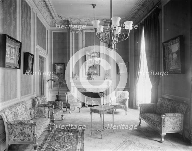 Parlor, Hotel Latham, New York, N.Y., between 1905 and 1915. Creator: Unknown.