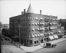 Hotel Vincent, Saginaw, Mich., between 1900 and 1910. Creator: Unknown.