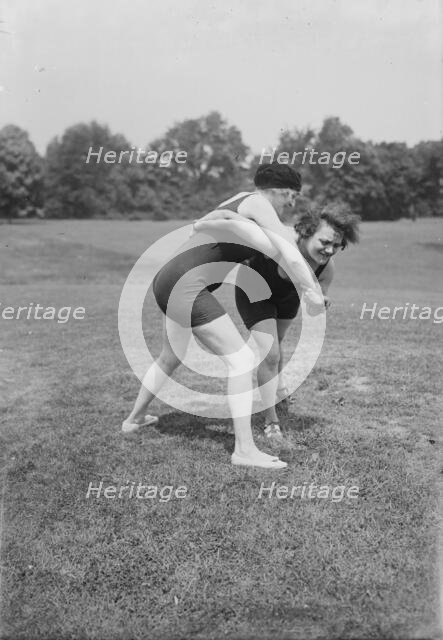 Mme. Revyl & Jane Lory, 1918. Creator: Bain News Service.