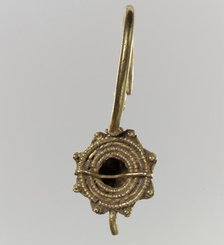 Earring, Langobardic or Byzantine (?), 6th-7th century. Creator: Unknown.