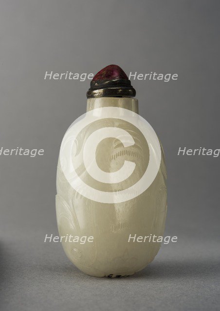 Jade snuff bottle in an animal form, China, Qing dynasty, 1644-1911. Creator: Unknown.