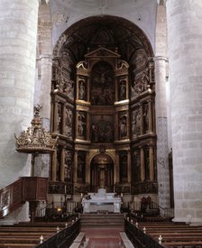 Detail of the main altarpiece of the church of Santos Juanes in Nava del Rey (Valladolid), made i…