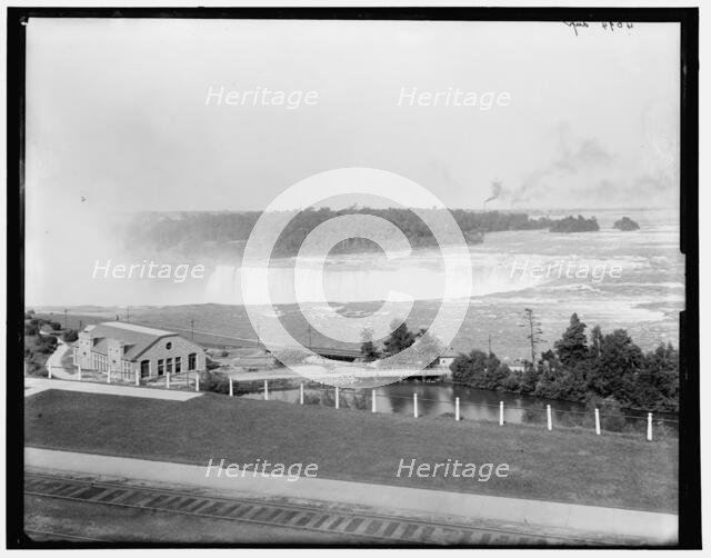 Falls from Falls View, Niagara Falls, N.Y., between 1880 and 1899. Creator: Unknown.