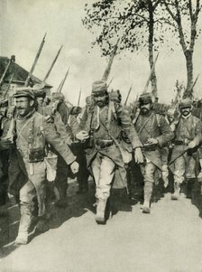 French troops on the march, First World War, 1914-1918, (c1920). Creator: Unknown.