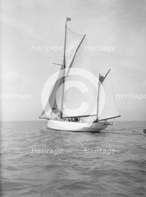 The ketch 'Aphrodite' under sail, 1911. Creator: Kirk & Sons of Cowes.