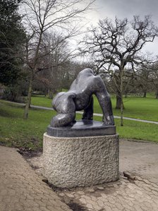 'Guy The Gorilla', sculpture by David Wynne, Crystal Palace Park, Sydenham, London, 2016. Artist: Chris Redgrave.