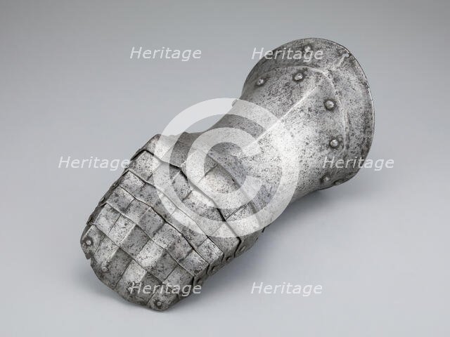 Mitten Gauntlet for the Left Hand, Italy, c. 1510/20. Creator: Unknown.