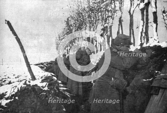 ''Dans La Tranchee; Un petit poste avance dans le Pas-de-Calais', 1915. Creator: Unknown.