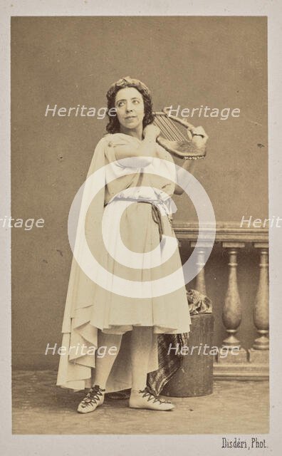 Portrait of the singer and composer Pauline Viardot (1821-1910), 1862. Creator: Disdéri, André Adolphe-Eugène (1819-1889).