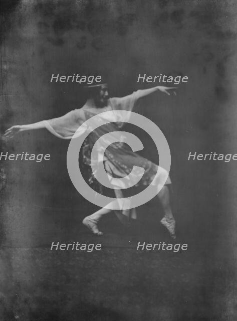 Pavlova, Anna, Madame, 1915 Nov. 8. Creator: Arnold Genthe.