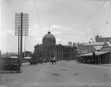 Queen street (Brisbane), Customs House in background Brisbane, 1905. Creator: Robert Augustus Henry L'Estrange.